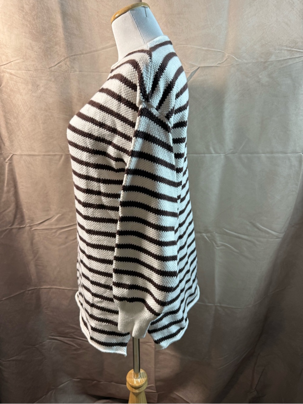 57-Striped Long Sleeve Women’s Knit Top - White & Brown - Picture 2 of 4
